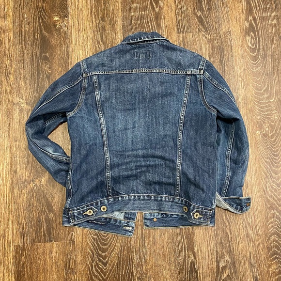 EUC Lucky Brand Denim Jacket Size Small - Picture 2 of 6
